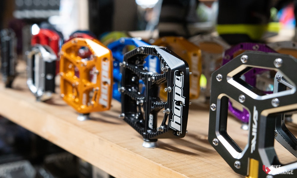 Pedals and Shoes Mountain Bike accessories