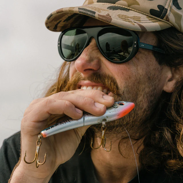 Men's fashion Shield sunglasses and surf aviators