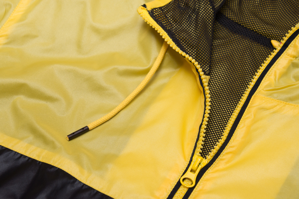 Tips and Guides for Using a Windbreaker Jacket 